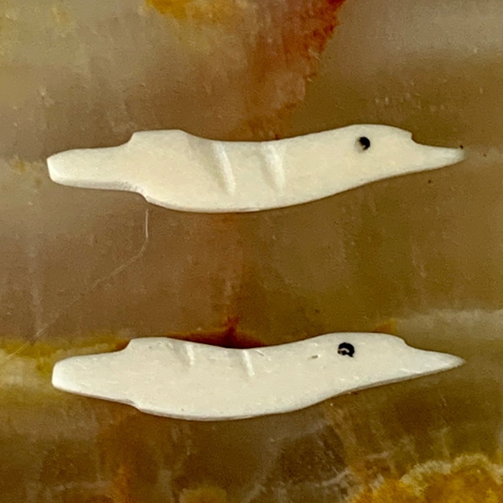 2 Vintage Bone Bird Fetish Beads Drilled Native American Mini Carved Animals 1.1